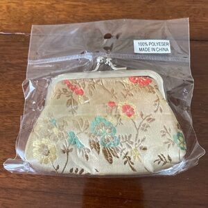 Asian Floral Brocade Kiss Lock Coin Purse Moss Green Background - New No Tag